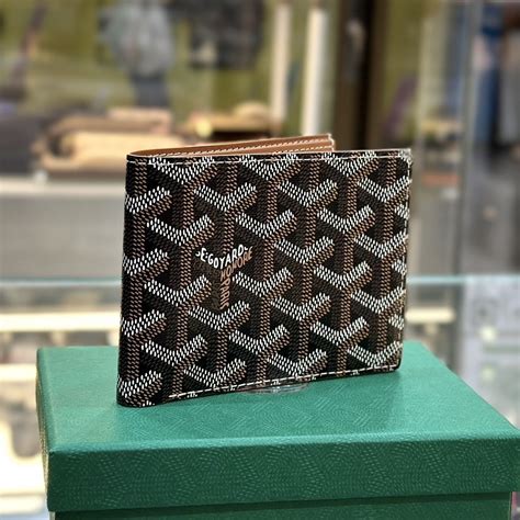 replica goyard bifold wallet|goyard card wallet price.